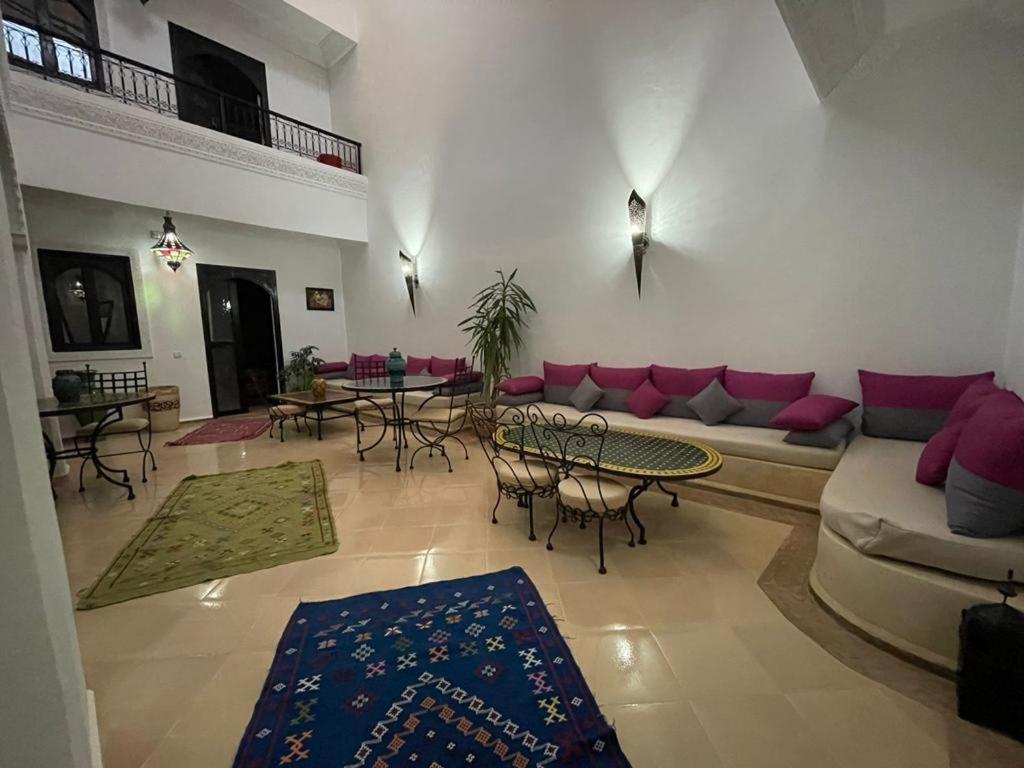 Riad Dar Nossa Bed and Breakfast Marrakesh Exterior foto